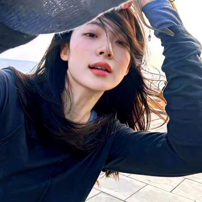 彩鸾春色